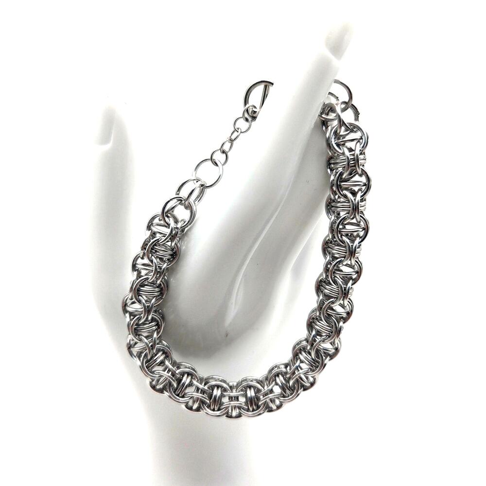 Chainmaille Inverted Round Weave Hand Crafted Lightweight Stainless Bracelet 9"